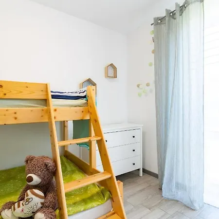Apartament Mnich Struga Park Apartman Przewloka (Pomerania)
